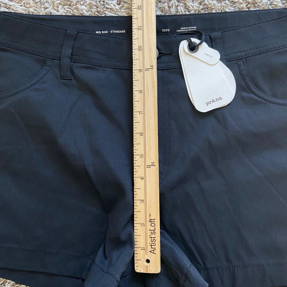 Prana Stretch Zion Halle Short Women's 12 Black 3" Inseam Standard Fit Mid Rise - Picture 9 of 11